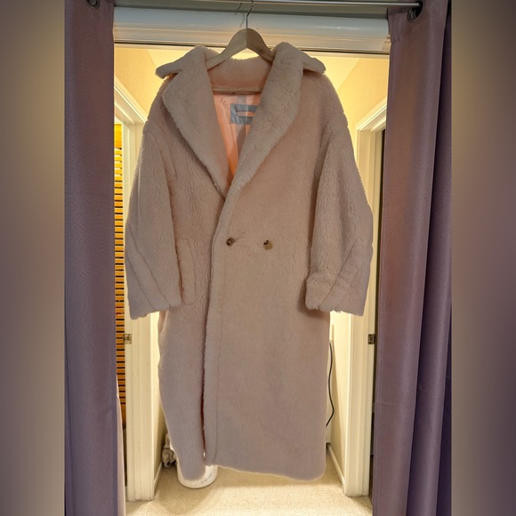Authentic MaxMara Teddy Coat Sakura Pink - Picture 1 of 10
